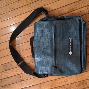 vegan leather Thinkgeek dragon reptile Bag of Holding / messenger laptop travel